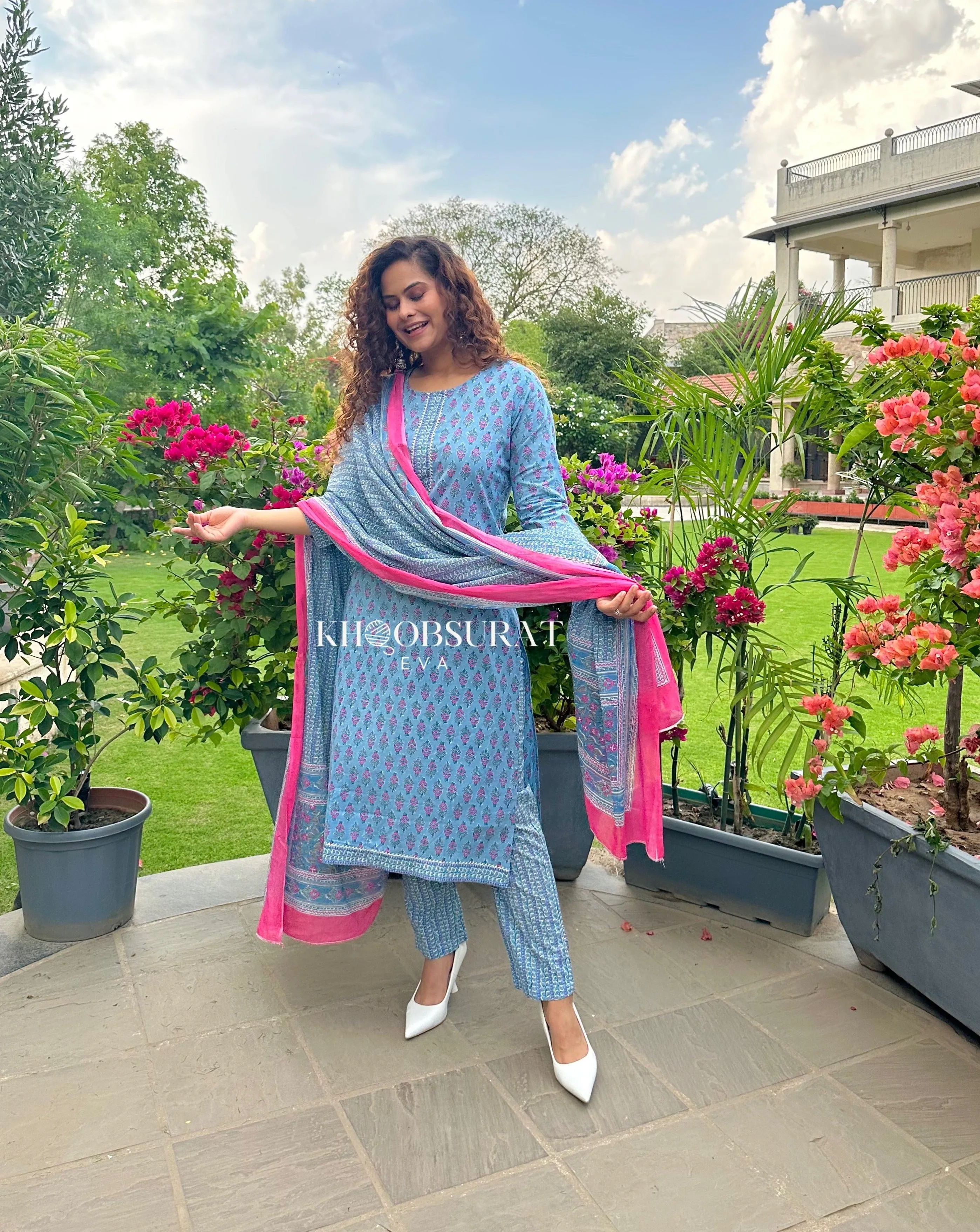 WINDY BLUE HANDBLOCK SUIT SET